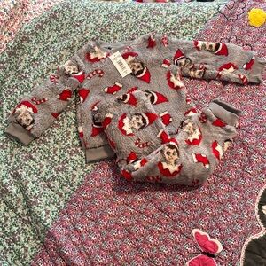 NEW The Elf on the Shelfa Sherpa Fuzzy Sweatshirt Jogger Set Unisex Size 3T